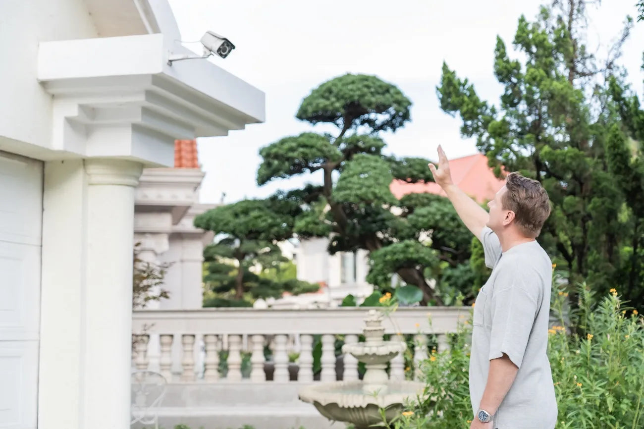 Analog vs IP Security Cameras: Complete Guide to Choosing the Right System